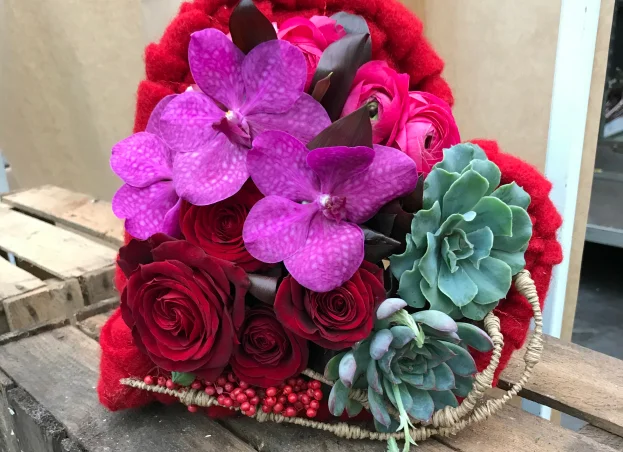 Fleuriste Baptème et Anniversaire à Toulouse - Haute Garonne (31) - Fleuriste Brin de Paille